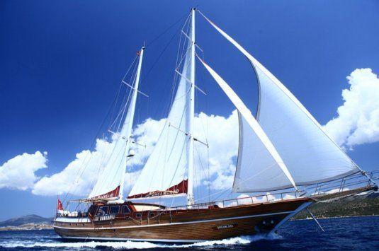Dreamland catamaran for charter in turkey