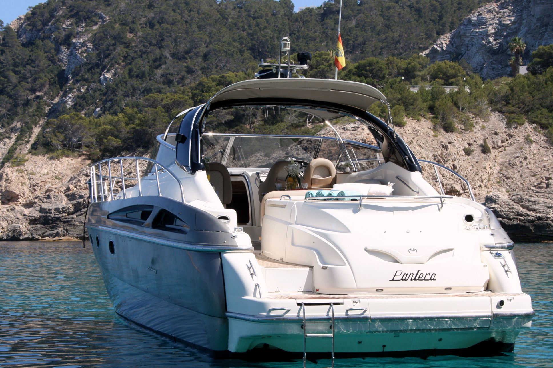Mediterranee charter yacht ibiza alquiler yate 2.jpg