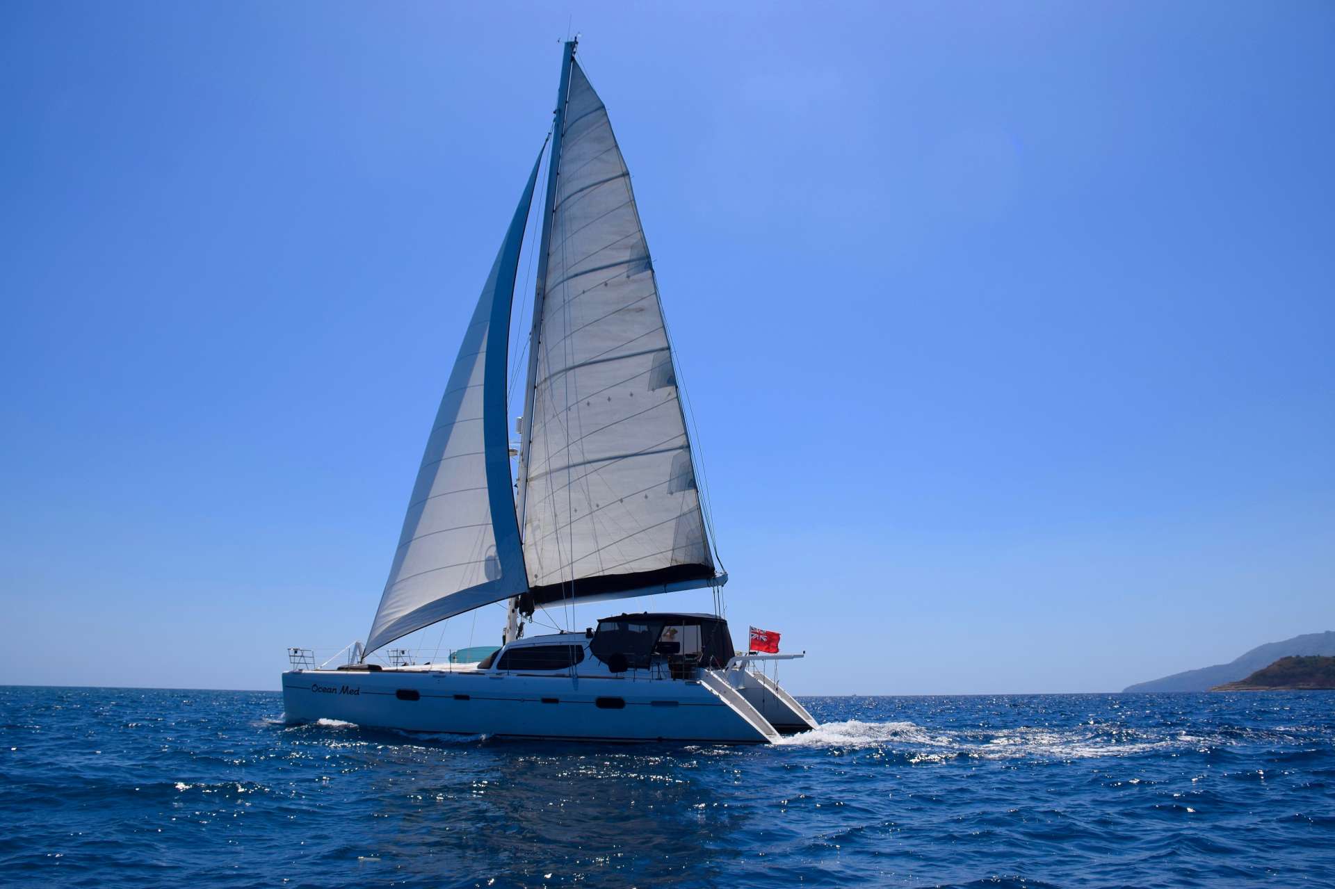 Med charter catamaran corsica corcega alquiler italia 3
