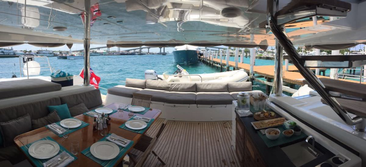 Lily charter catamaran bahamas alquiler 9